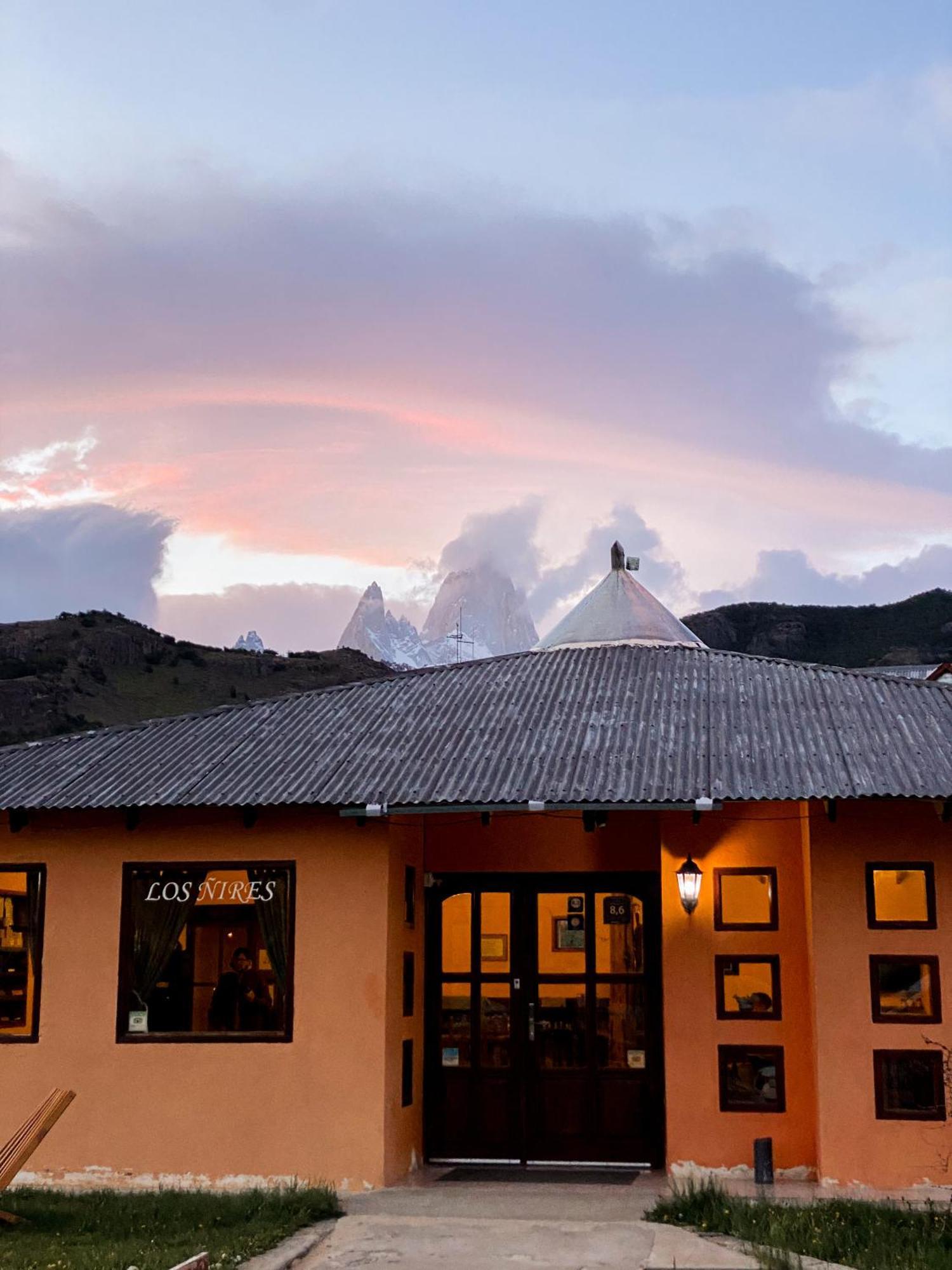 Hosteria Los Nires Hotel El Chalten Exterior photo